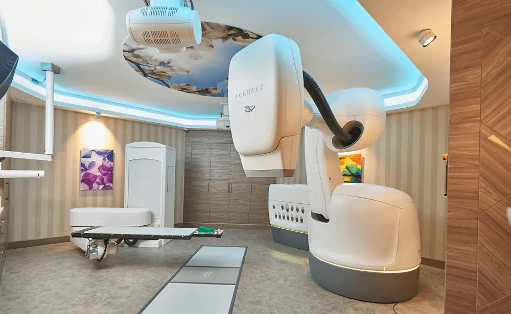 CyberKnife — جراحة إشعاعية روبوتية, la Anadolu Medical Center